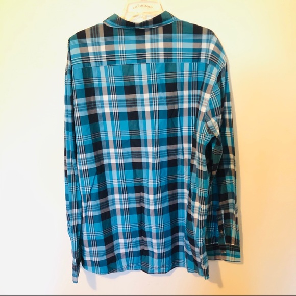 Men’s button up shirt - Picture 2 of 4